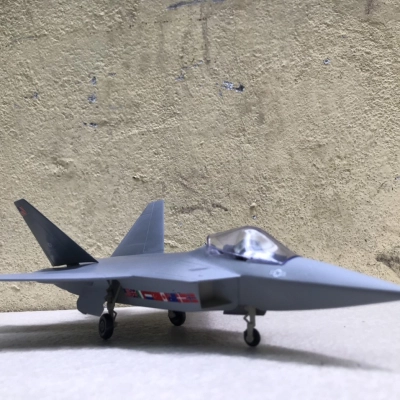 Mô hình Máy báy Tiêm kich F-22 RAPTOR ABS tỷ lệ 1:72