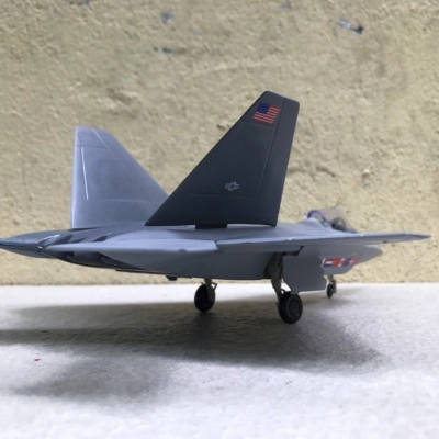 Mô hình Máy báy Tiêm kich F-22 RAPTOR ABS tỷ lệ 1:72