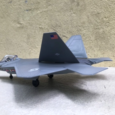 Mô hình Máy báy Tiêm kich F-22 RAPTOR ABS tỷ lệ 1:72