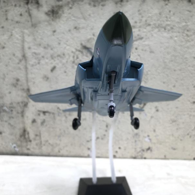 Mô hình Máy báy Tiêm kich F-35 tỷ lệ 1:72