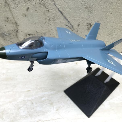 Mô hình Máy báy Tiêm kich F-35 tỷ lệ 1:72