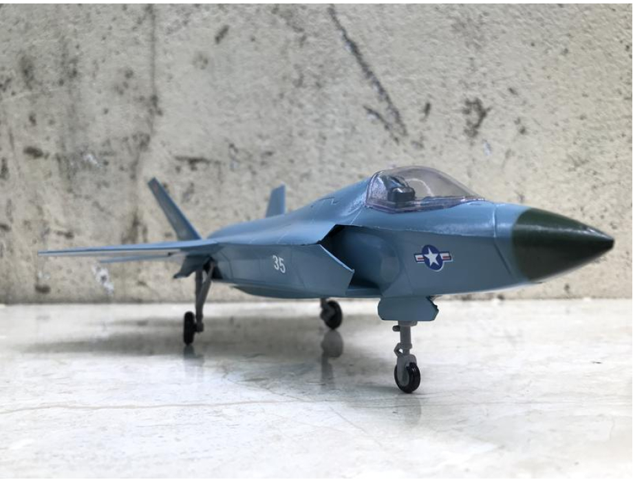 Mô hình Máy báy Tiêm kich F-35 tỷ lệ 1:72 Mô hình Máy báy Tiêm kich F-35 tỷ lệ 1:72