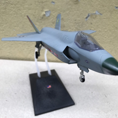 Mô hình Máy báy Tiêm kich F-35B  ABS tỷ lệ 1:48