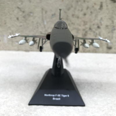Mô hình máy bay Tiêm kích F-5E Tiger II tỷ lệ 1:72
