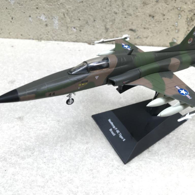 Mô hình máy bay Tiêm kích F-5E Tiger II tỷ lệ 1:72