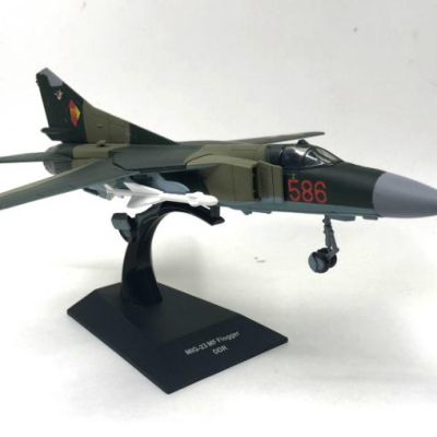 Mô hình Máy bay Tiêm kích MIG 23 tỷ lệ 1:72
