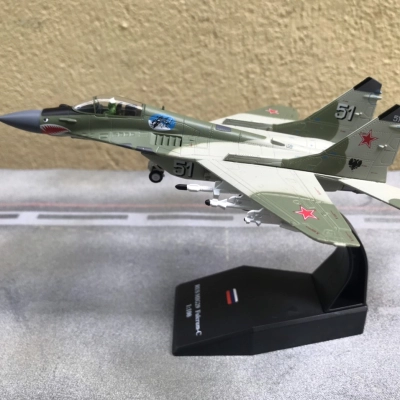 Mô hình Máy bay Tiêm kích Mig-29  tỷ lệ 1:100