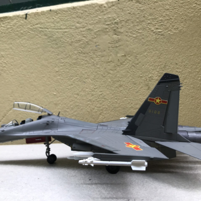 Mô hình máy bay Tiêm kích SU-30MKK  tỷ lệ 1:48