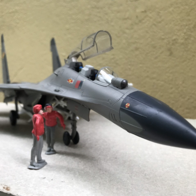 Mô hình máy bay Tiêm kích SU-30MKK  tỷ lệ 1:48
