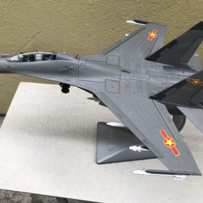 Mô hình máy bay Tiêm kích SU-30MKK  tỷ lệ 1:48