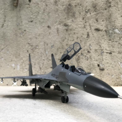 Mô hình máy bay Tiêm kích SU-30MKK  tỷ lệ 1:72