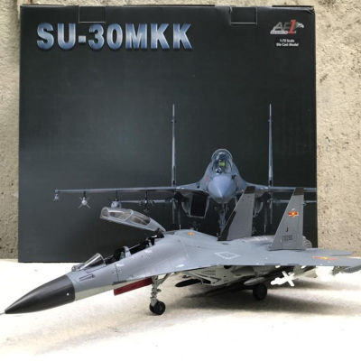 Mô hình máy bay Tiêm kích SU-30MKK  tỷ lệ 1:72