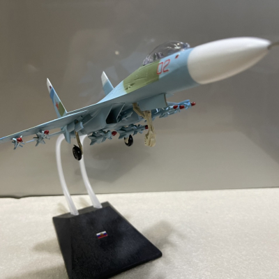 Mô hình Máy báy tiêm kich Sukhoi SU-37 tỷ lệ 1:72-ABS Mô hình Máy báy tiêm kich Sukhoi SU-37 tỷ lệ 1:72-ABS