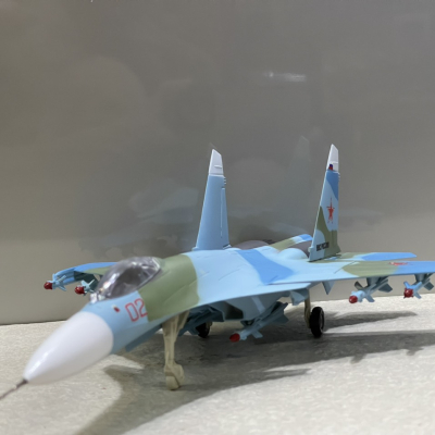 Mô hình Máy báy tiêm kich Sukhoi SU-37 tỷ lệ 1:72-ABS Mô hình Máy báy tiêm kich Sukhoi SU-37 tỷ lệ 1:72-ABS