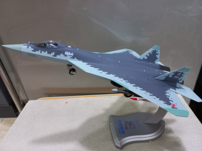​Mô hình Máy bay tiêm kích Sukhoi SU-57 tỷ lệ 1:48