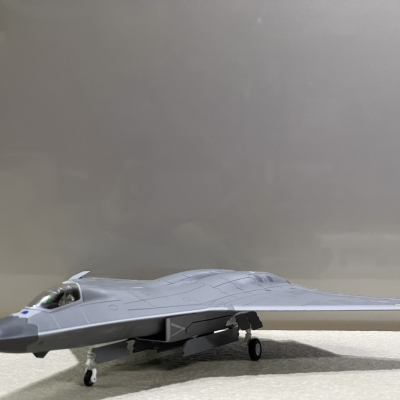 ​Mô hình Máy bay Tiêm kích tàng hình J-50 tỷ lệ 1:72