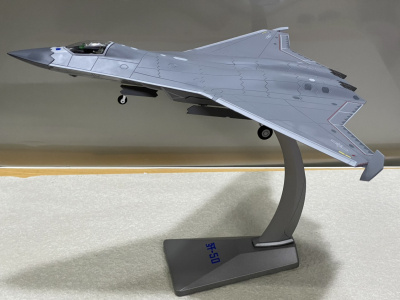 ​Mô hình Máy bay Tiêm kích tàng hình J-50 tỷ lệ 1:72
