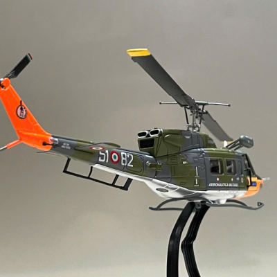 ​Mô hình Máy bay Trực Thăng Agusta-Bell AB 212 tỷ lệ 1/100