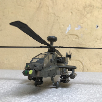 Mô hình máy bay Trực Thăng AH-64 Apache tỷ lệ 1:72