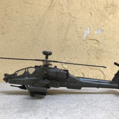 Mô hình máy bay Trực Thăng AH-64 Apache tỷ lệ 1:72