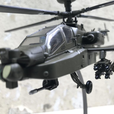 Mô hình máy bay Trực Thăng AH-64 Apache tỷ lệ 1:72