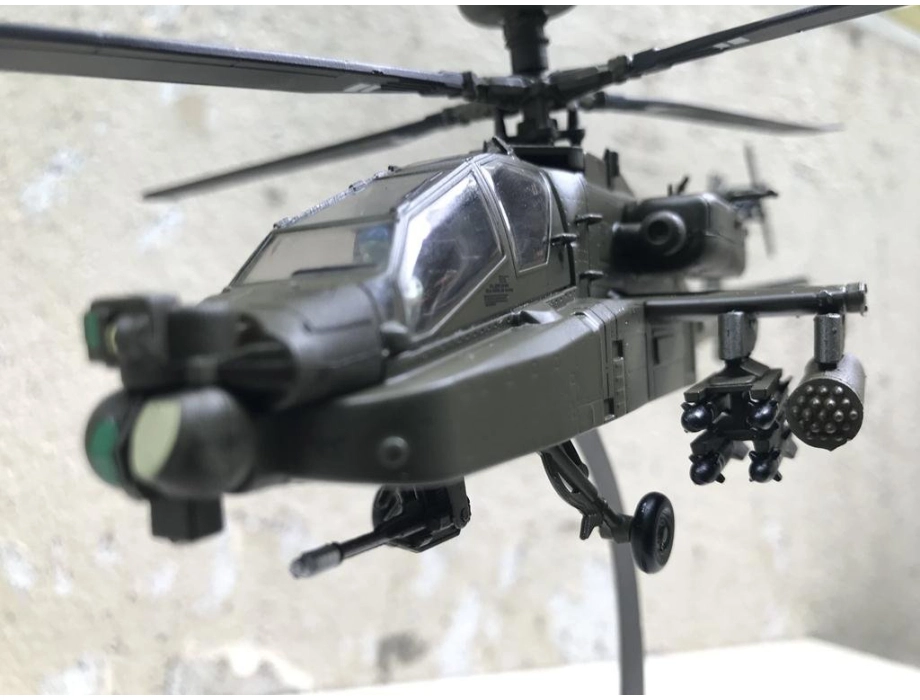 Mô hình máy bay Trực Thăng AH-64 Apache tỷ lệ 1:72