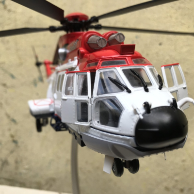 Mô hình máy bay Trực Thăng EC225 Super Puma tỷ lệ 1:48