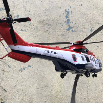 Mô hình máy bay Trực Thăng EC225 Super Puma tỷ lệ 1:48