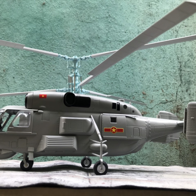 Mô hình máy bay Trực Thăng Ka-28 tỷ lệ 1:32