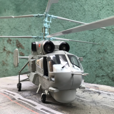 Mô hình máy bay Trực Thăng Ka-28 tỷ lệ 1:32