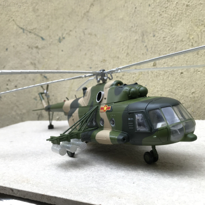 Mô hình máy bay Trực Thăng M-171 tỷ lệ  1:48