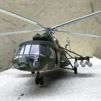 Mô hình máy bay Trực Thăng M-171 tỷ lệ  1:48