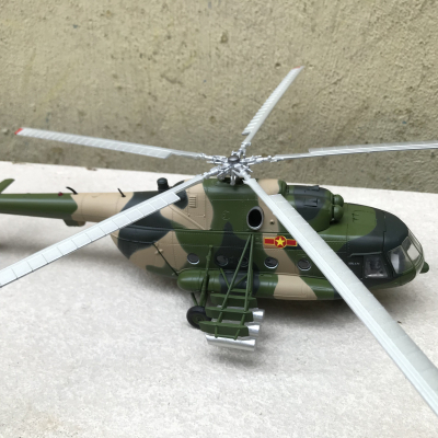 Mô hình máy bay Trực Thăng M-171 tỷ lệ  1:48