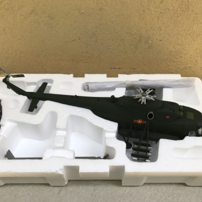 Mô hình máy bay Trực Thăng Mi-171 QĐND-VN tỷ lệ 1:48