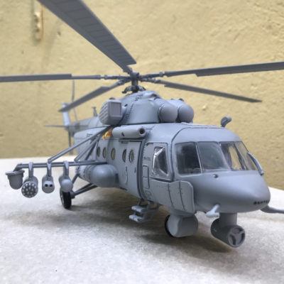 Mô hình máy bay Trực Thăng MI-171 sh tỷ lệ 1:48