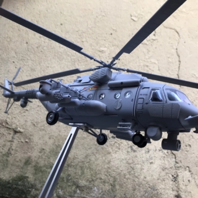 Mô hình máy bay Trực Thăng MI-171 sh tỷ lệ 1:48