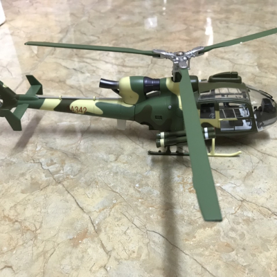 Mô hình máy bay Trực Thăng SA-342 tỷ lệ 1:32