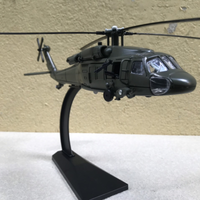 Mô hình máy bay Trực Thăng UH-60 Black Hawk tỷ lệ 1:72