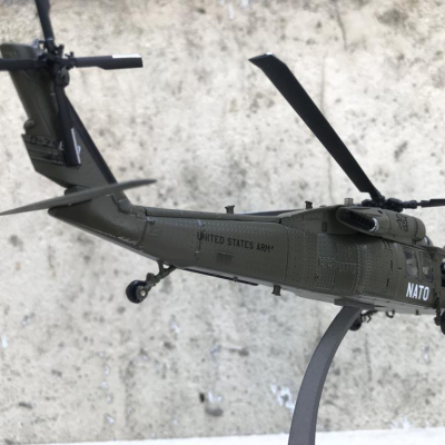 Mô hình máy bay Trực Thăng UH-60M Black Hawk NATO tỷ lệ 1:72