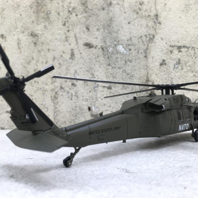 Mô hình máy bay Trực Thăng UH-60M Black Hawk NATO tỷ lệ 1:72