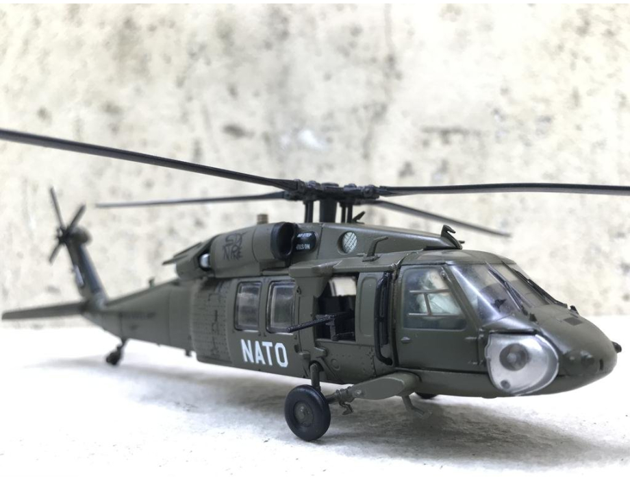 Mô hình máy bay Trực Thăng UH-60M Black Hawk NATO tỷ lệ 1:72 Mô hình máy bay Trực Thăng UH-60M Black Hawk NATO tỷ lệ 1:72