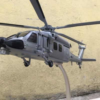 Mô hình máy bay Trực Thăng Z-20F săn ngầm tỷ lệ 1:28