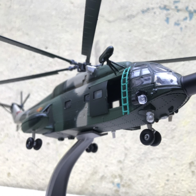 Mô hình máy bay Trực Thăng Z-8 tỷ lệ 1:60