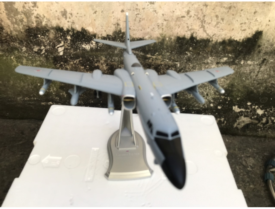 Mô hình Máy bay Tupolev TU-16K Badger-E tỷ lệ 1:72 Mô hình Máy bay Tupolev TU-16K Badger-E tỷ lệ 1:72