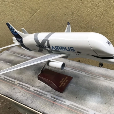 Mô hình máy bay vận tải AIRBUS Beluga tỷ lệ 1:150