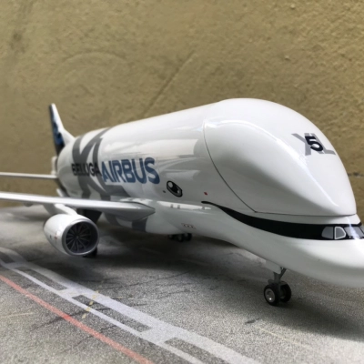 Mô hình máy bay vận tải AIRBUS Beluga tỷ lệ 1:150