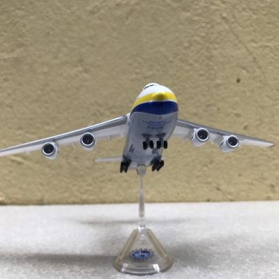 Mô hình máy bay Vận tải An-124 Antonov AIRLINE tỷ lệ 1:400