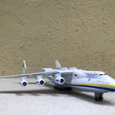 Mô hình máy bay Vận tải An-225 Antonov AIRLINE tỷ lệ 1:500