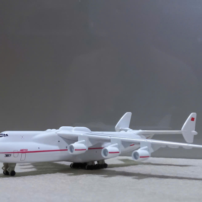 Mô hình máy bay Vận tải An-225 CCCP tỷ lệ 1:400 