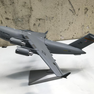 Mô hình Máy bay vận tải C 17 Globemaster III tỷ lệ 1:200